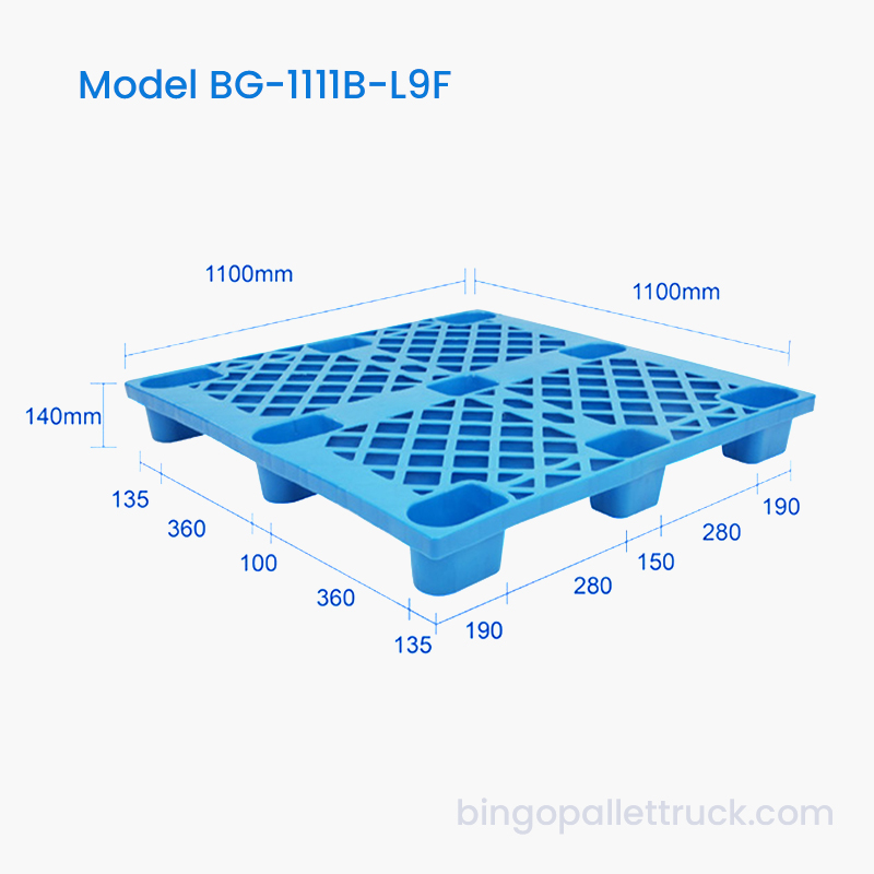 Palet din plastic cu 9 picioare de 1100x1100 mm optimizat pentru utilizarea cricului de paleți și a stivuitorului