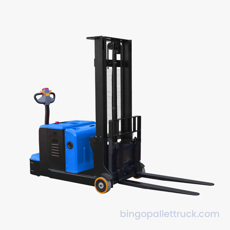 Stivuitor electric contrabalansat de 1000 kg pentru depozitare