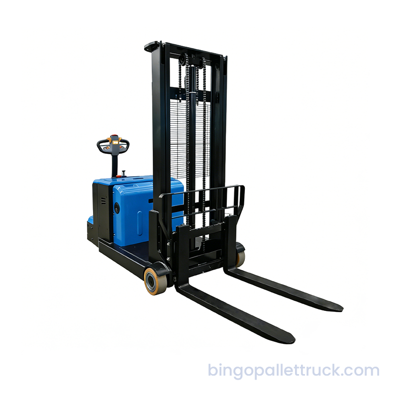 Stivuitor electric contrabalansat de 1200 kg pentru manipularea materialelor